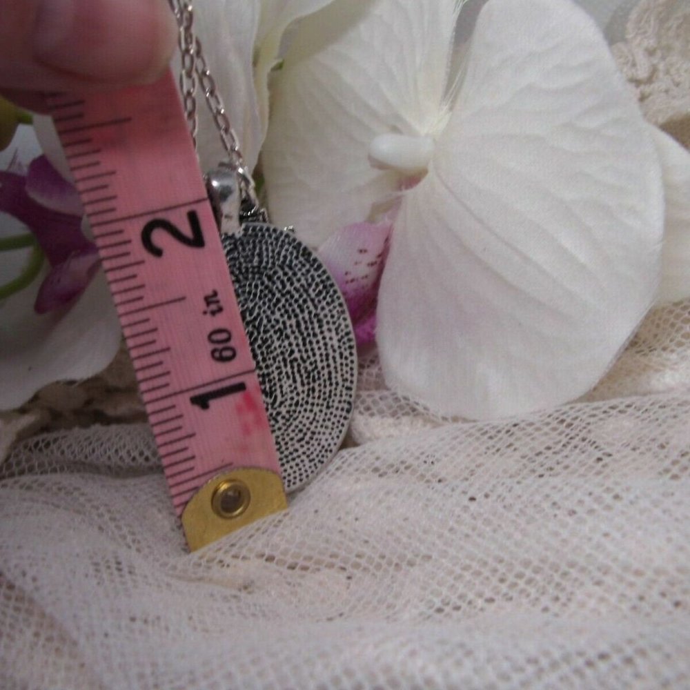 Mary Jesus Nativity Cross Rosary Necklace Pendant - Picture 7 of 8